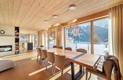 Zuoz Apartment | Chesa Wolf Zuoz