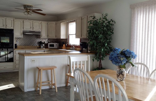 Dameron House | Chesapeake Charm
