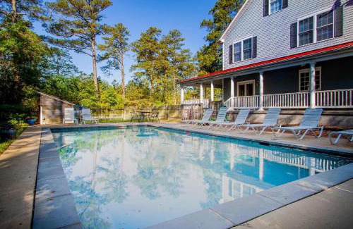 Woolford House | Chesapeake Waterfront - 7BR 5BA - Beach Pool Dock