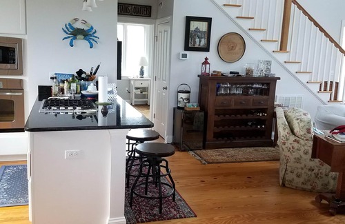Cambridge House | Chesapeake Waterfront with Private Beach & Pool