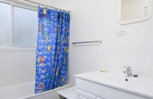 New Brighton House | CHESMAC - Walk to Beach!