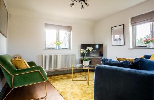 Winchcombe House | Chestnut Cottage