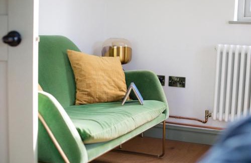 Winchcombe House | Chestnut Cottage