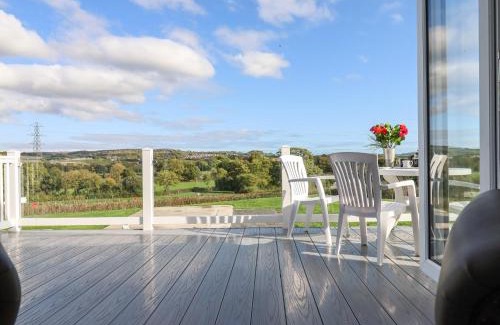 Teigngrace House | Chestnut Lodge