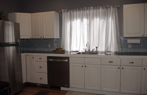 Oneonta House | Chestnut Ridge Under 5 minutes to All Star Village, New renovation in Oneonta