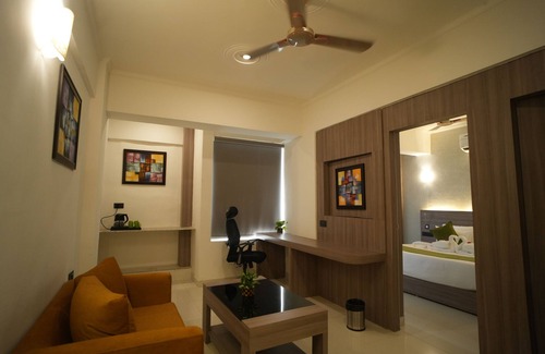Alwar Hotel | Chestnutt Tree Hotel