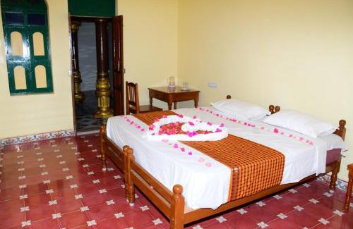 Karaikudi Hotel | chettinad Manor