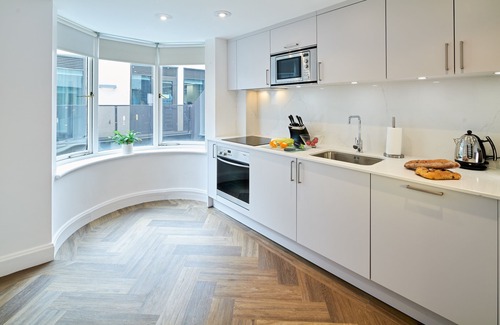 Brompton & Hans Town Apartment | Cheval Knightsbridge