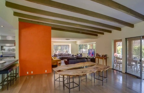 Cheviot Hills House | Cheviot Hills - Quiet Private Central Neighborhood