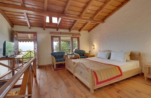 Kausani Hotel | Chevron Eco Lodge