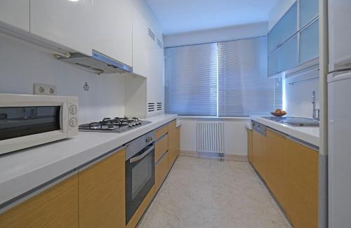 Kabatas Apartment | Cheya Taksim BNB Gumussuyu Istanbul City Center Comfort Residence