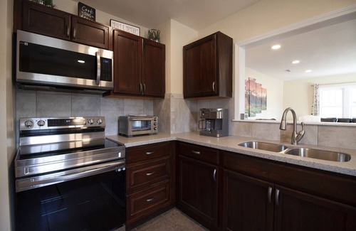 Cheyenne House | Cheyenne Skies - 2bd/1bath centrally located w/AC