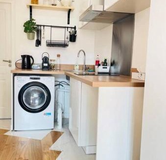 Asnieres-sur-Seine Apartment | Chez Alex