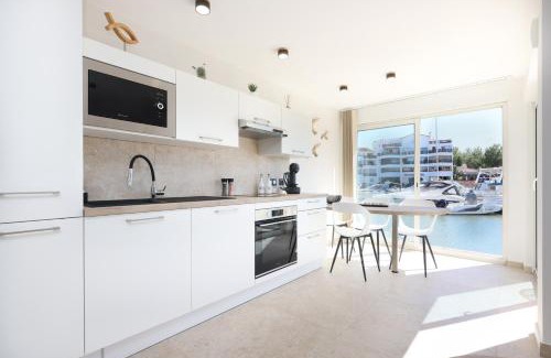 Saint-Cyprien Plage Apartment | Chez Bastelle Classé 3 Étoiles Meublé de Tourisme