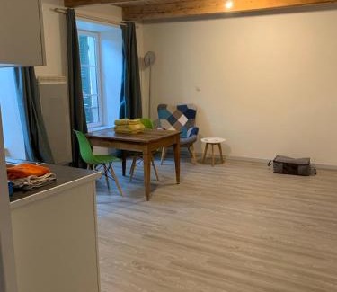 Condat Apartment | Chez Burons&Bouchons, Le Refuge Gourmand et Authentique