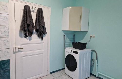Quartier Saint-Leon Apartment | Chez Céline