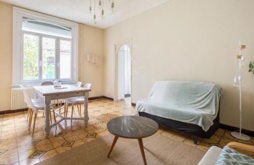 Angres House | Chez Charlotte