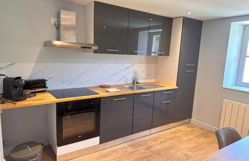 Langres Apartment | Chez Claire : appartement 2 chambres avec garage