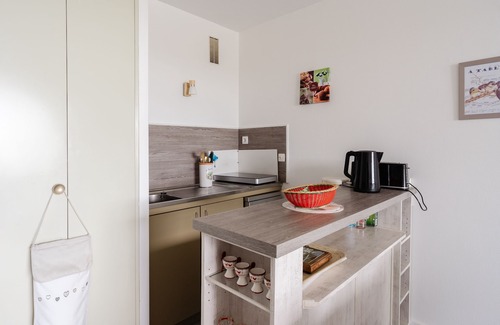 Courseulles-sur-Mer Apartment | Chez Doudou - Appt pour 4