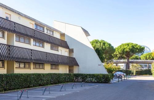 La Petite Motte Apartment | Chez Erika - Magnifique T2 climatisé avec parking privé à quelques mètres des plages