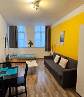 Ilot Sacre Apartment | Chez Esmara Et Philippe Fourche