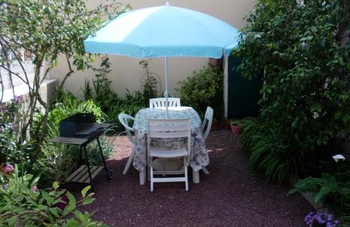 Grandcamp-Maisy Apartment | Chez Gibus