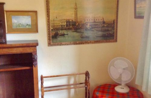 Prince's Apartment | chez Guinevere