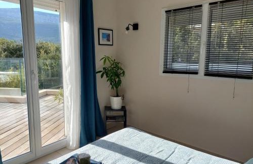 Nans-les-Pins Bed & Breakfast | Chez Herve et Lydie