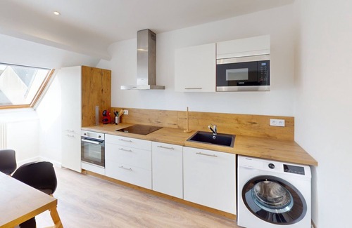 Bayeux Apartment | Chez Hortense - 5 mins walk from downtown - parking space.