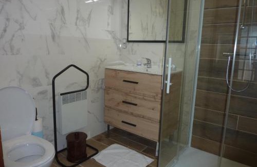 Sainte-Alvere Apartment | Chez ISABELLE ET POLO
