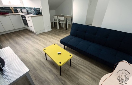 Lens House | Chez Jean #4- Le Souplex