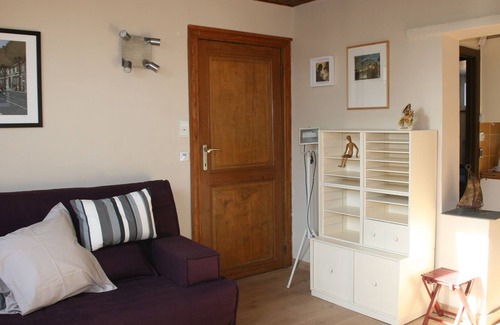 Evere Apartment | Chez Jeanne, apartment for 5 people