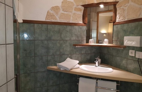 Fixin Hotel | Chez Jeannette