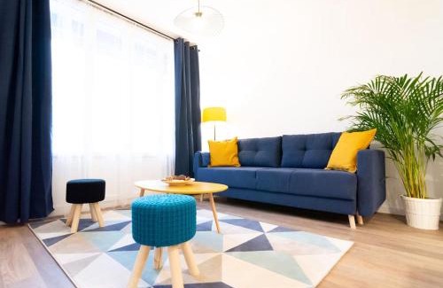 Grand Clement Apartment | Chez Jules - Tram, Bus, 8 pers., 3ch, wifi