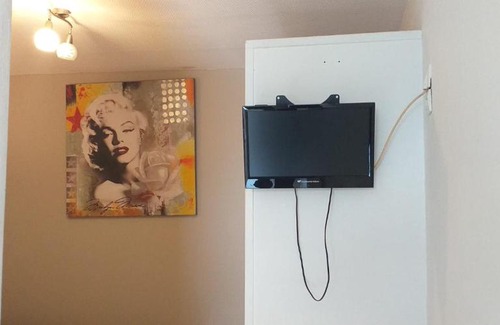 Sainte-Savine Apartment | Chez K - Proche Hypercentre - parking
