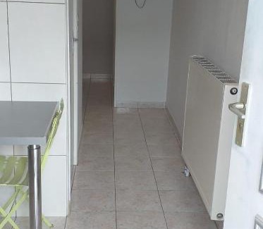 Sainte-Savine Apartment | Chez K - Proche Hypercentre - parking