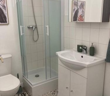 Arpajon Apartment | Chez karine 3