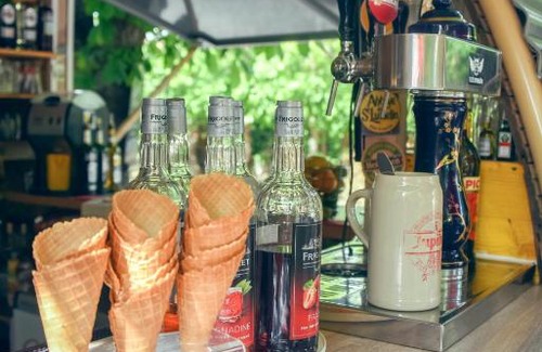 Saint-Remeze Bed & Breakfast | Chez Laurette