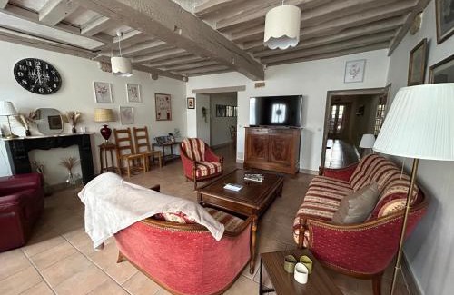 Les Montils House | Chez Laurette Les Montils Maison de Bourg