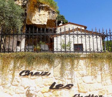 Longare Bed & Breakfast | Chez Les Grottes