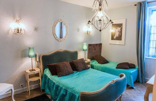 Dinan Hotel | Chez LOUISETTE chambre