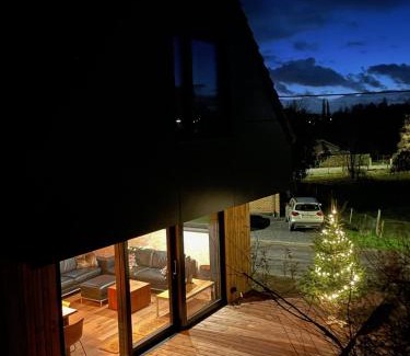 Moxhe House | Chez Madeline