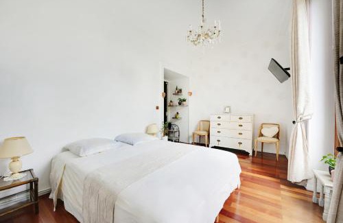 Quartier de la Folie-Mericourt House | Chez Maguy