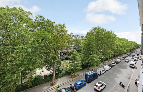 Quartier de la Folie-Mericourt House | Chez Maguy