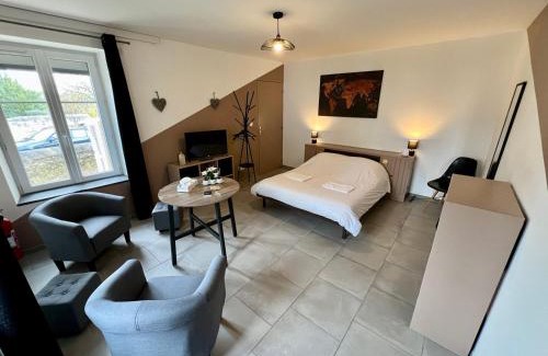 Lussac-les-Chateaux House | Chez Marcel - Maison 3 chambres