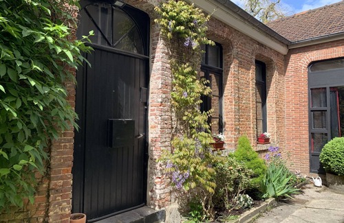 Montreuil-sur-Mer Apartment | Chez Matt & Clem : Gite au Coeur de Montreuil