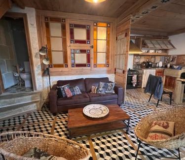 Saint-Laurent-d'Aigouze House | Chez max