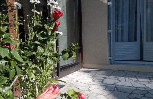 Bourges Bed & Breakfast | chez Myla chambre avec tv écran plat et salle de bain privative