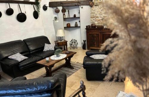 Caunes-Minervois House | Chez Nath et Oli