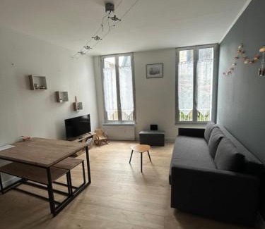 Saintes Apartment | Chez Noémie
